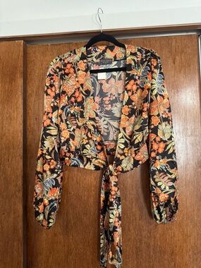 Dress Forum Black Floral Tie-Front Crop Blouse with Orange & Green Print